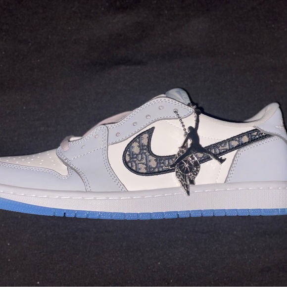 jordan dior low tops
